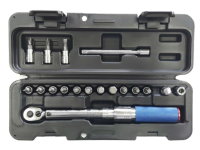 18PCS 1/4"DR. TORQUE WRENCH AND SOCKET BIT SET