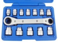 13PCS GO-THROUGH SOCKET SET